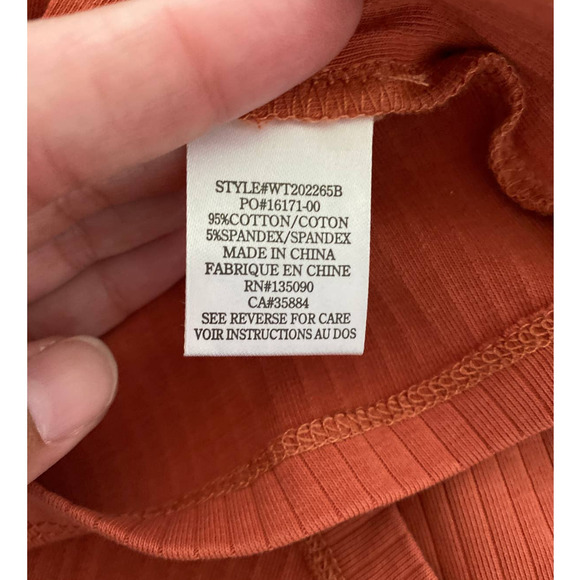 White Crow Womens Catalina Coral Distressed High Neck Tank Top NEW Size Medium - Picture 6 of 11